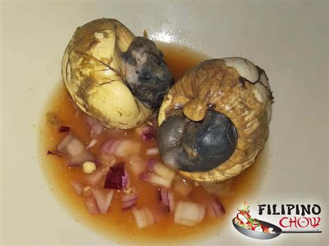 balot or balut|Balut in Manila .